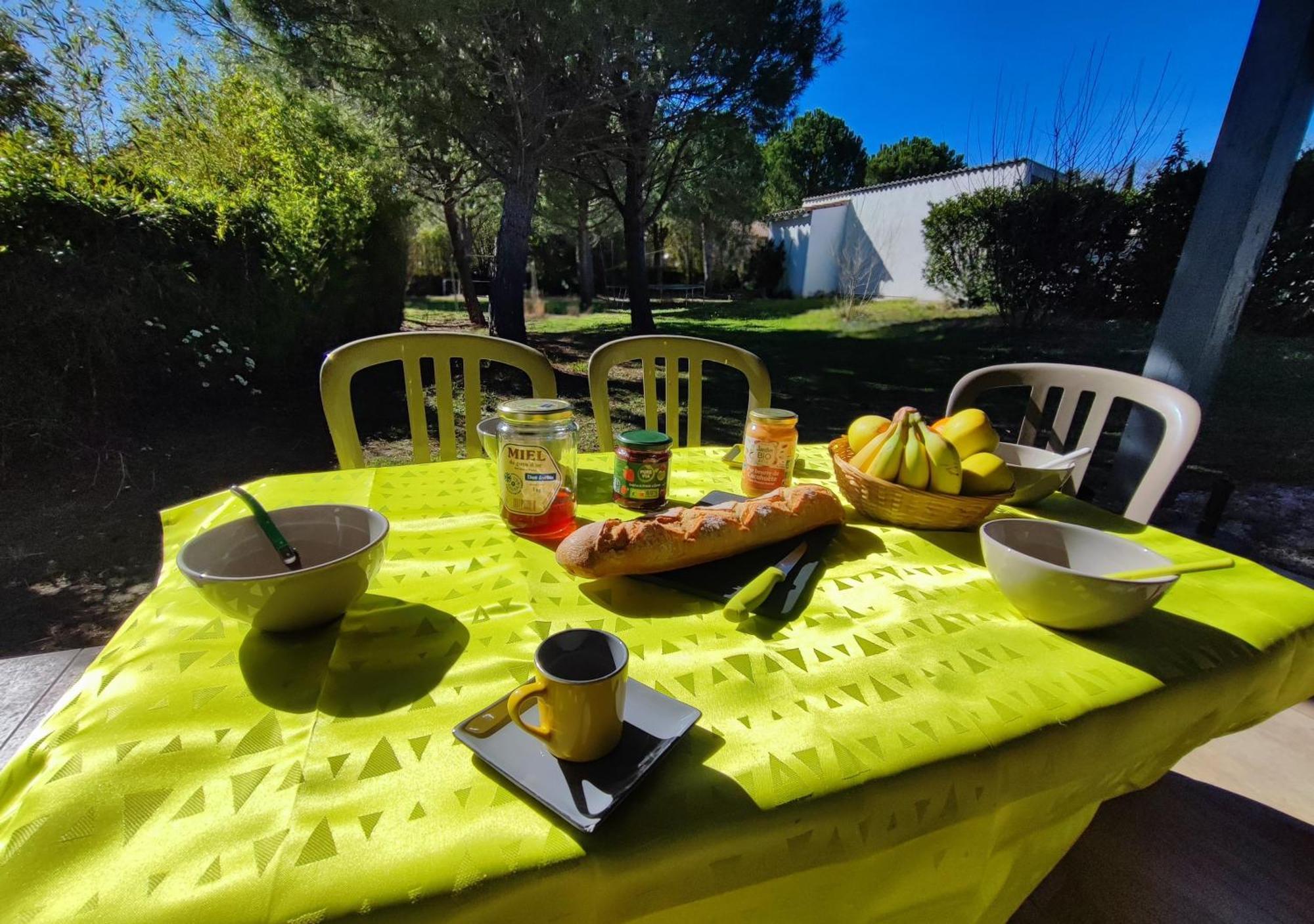 Les Gites De Ginestas Exteriör bild